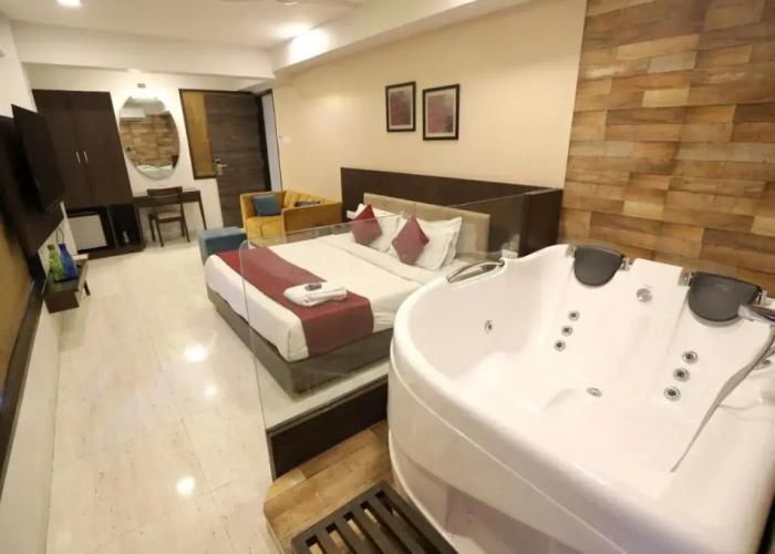 Hotel Privya Rooms and banquet Surat