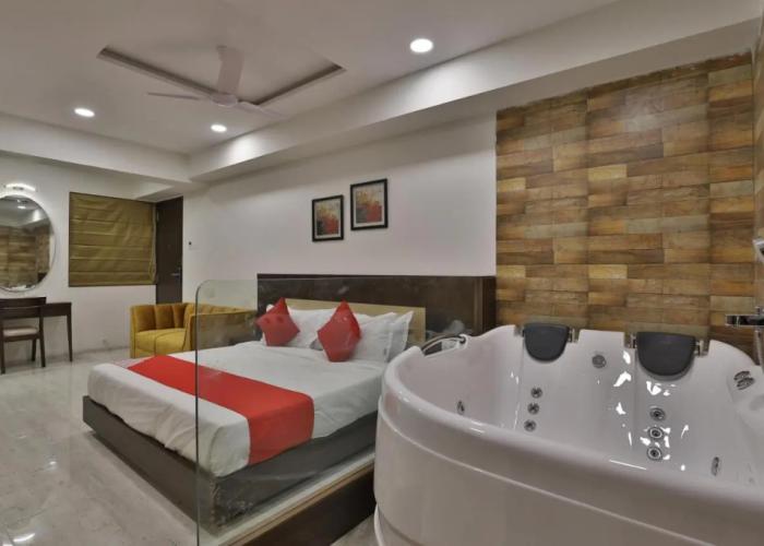 Hotel Privya Rooms and banquet Surat