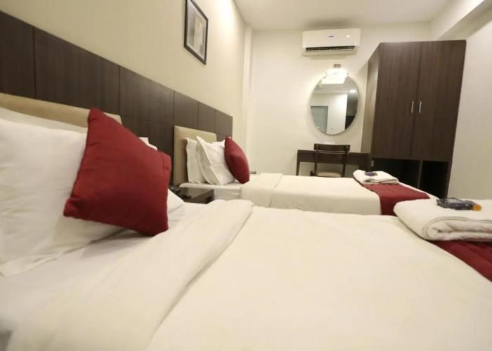 Hotel Privya Rooms and banquet Surat
