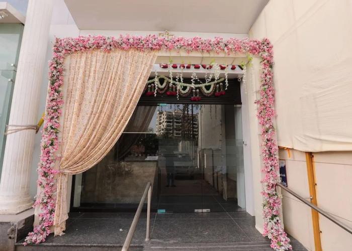 HOTEL SHAGUN ROOMS & BANQUET Surat