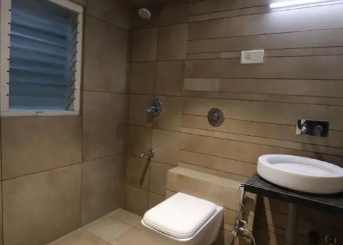 HOTEL SHAGUN ROOMS & BANQUET Surat