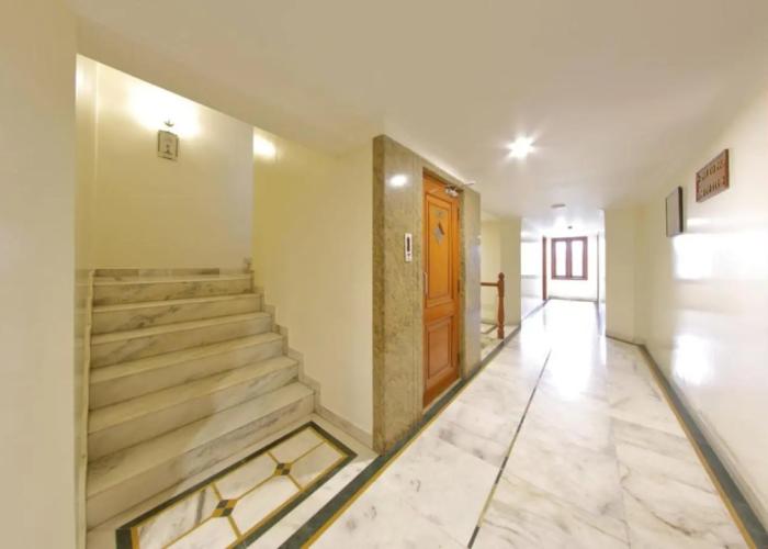 Hotel Apex Surat