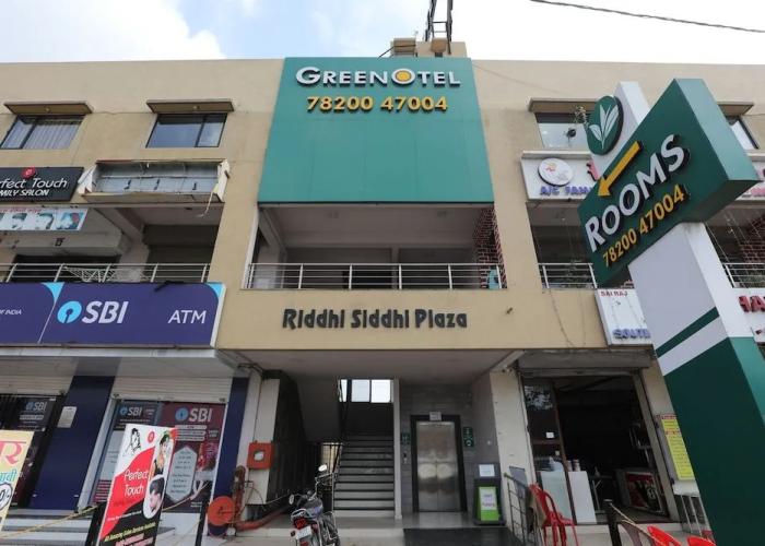 GreenOtel Room Surat