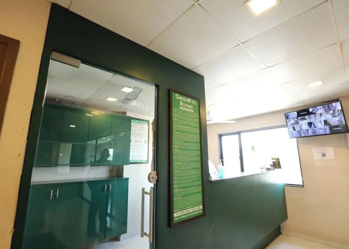 GreenOtel Room Surat