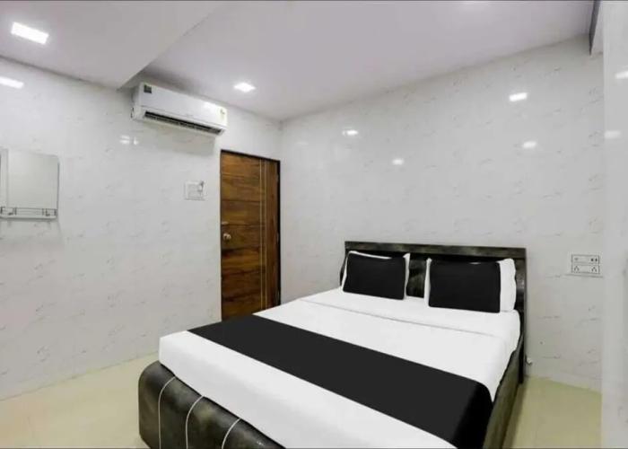 Hotel Delight In By GRB