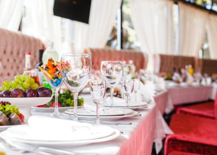 Onegin Hotel-Restaurant Complex