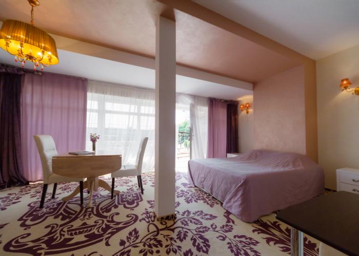 Onegin Hotel-Restaurant Complex