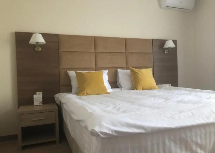 Inturist Stavropol Hotel