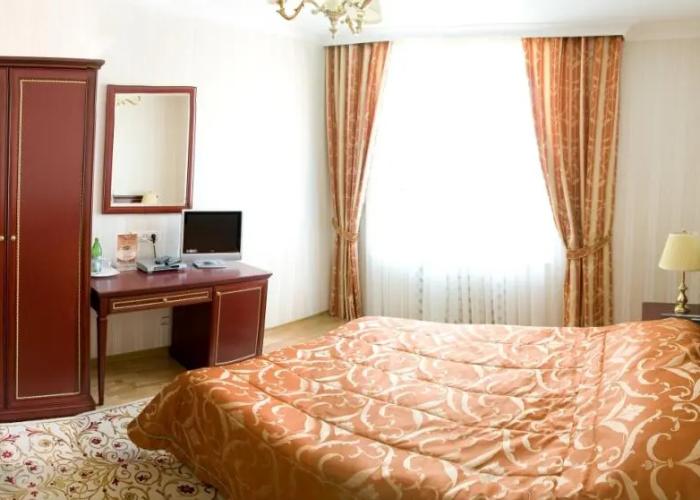 Inturist Stavropol Hotel