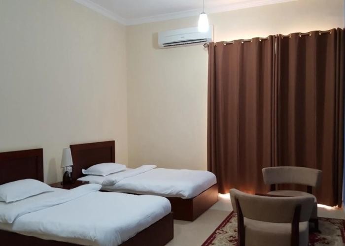 Al Ayjah Plaza Hotel