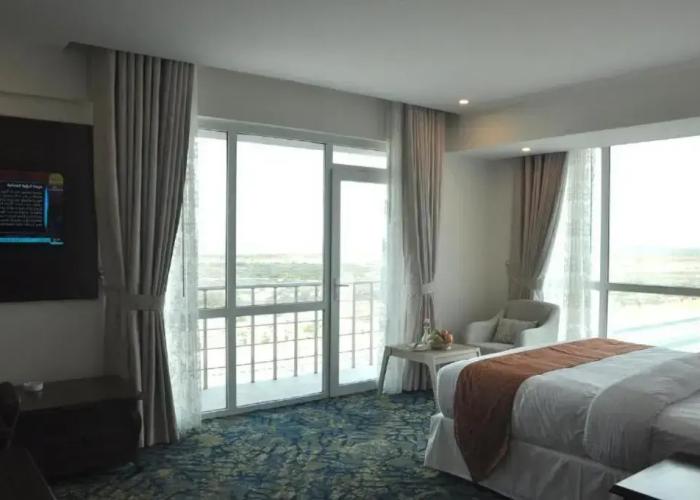 Surgrand Hotel