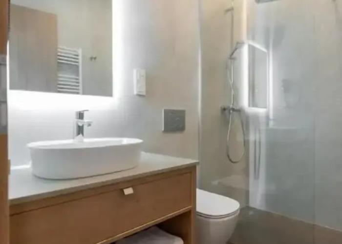 No Pardon Hotel
