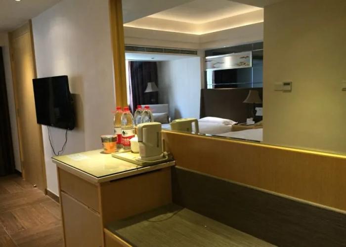 Regency Apartment Hotel