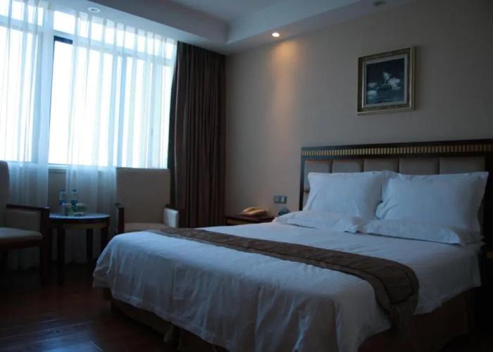 GreenTree Inn Shantou Chengjiang Road Business Hotel