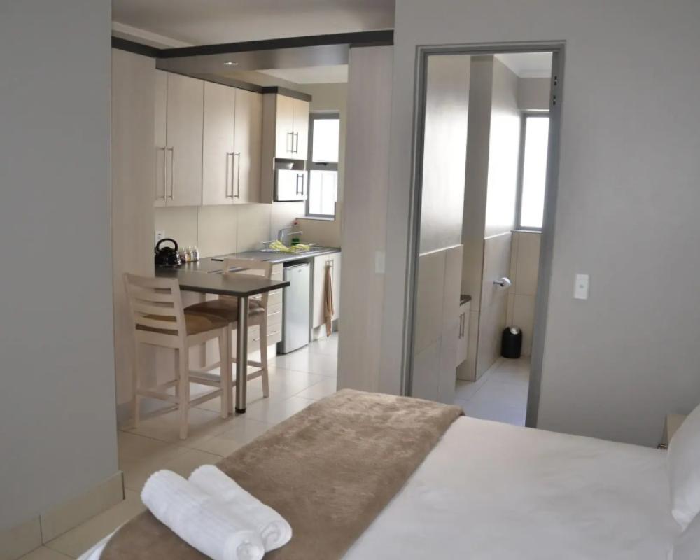 фото Be Still Accommodation