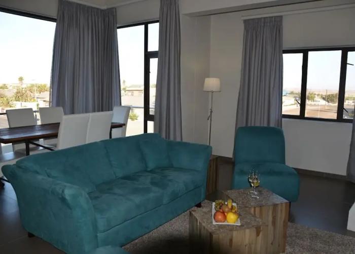 Desert Sands Boutique B&B | Self-Catering
