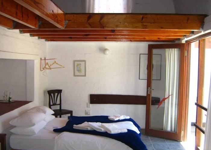 Alternative Space B & B