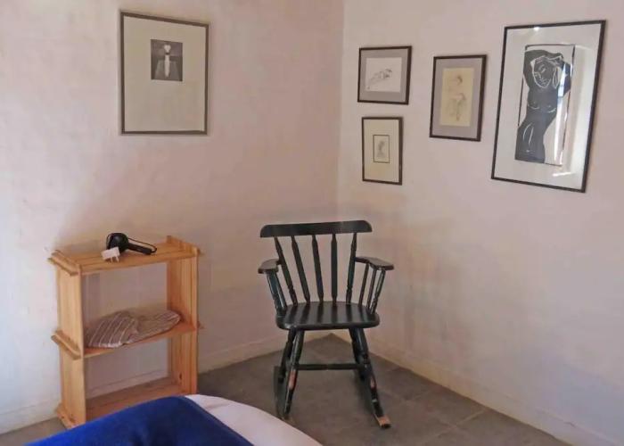 Alternative Space B & B