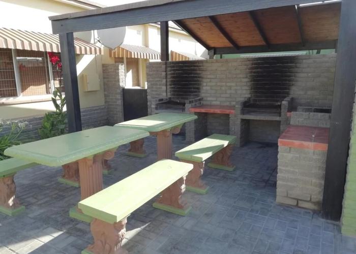 Bushbabies Inn
