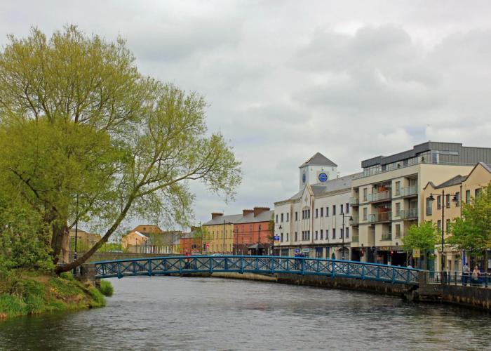 Riverside Hotel