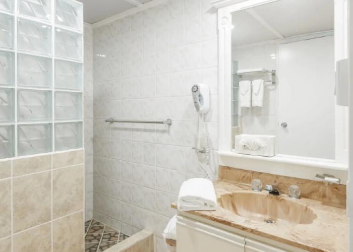 Belair Beach Hotel