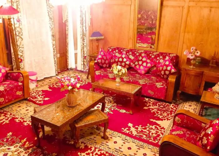 Persian Group of Houseboats