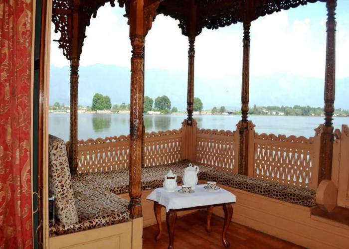 Canada Houseboats