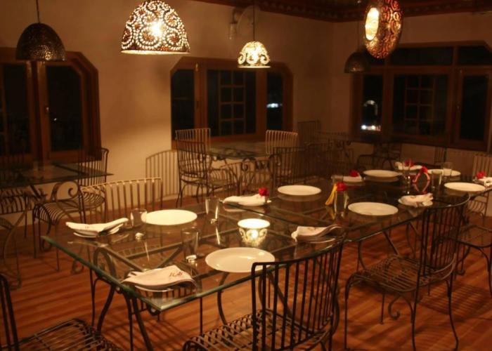Hotel K.S PALACE (Kashmir)