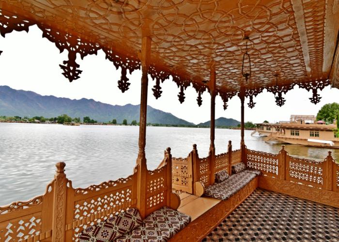 Wangnoo Worth Houseboats Hotel