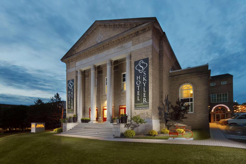 Hotel Skyler Syracuse Tapestry Collection by Hilton