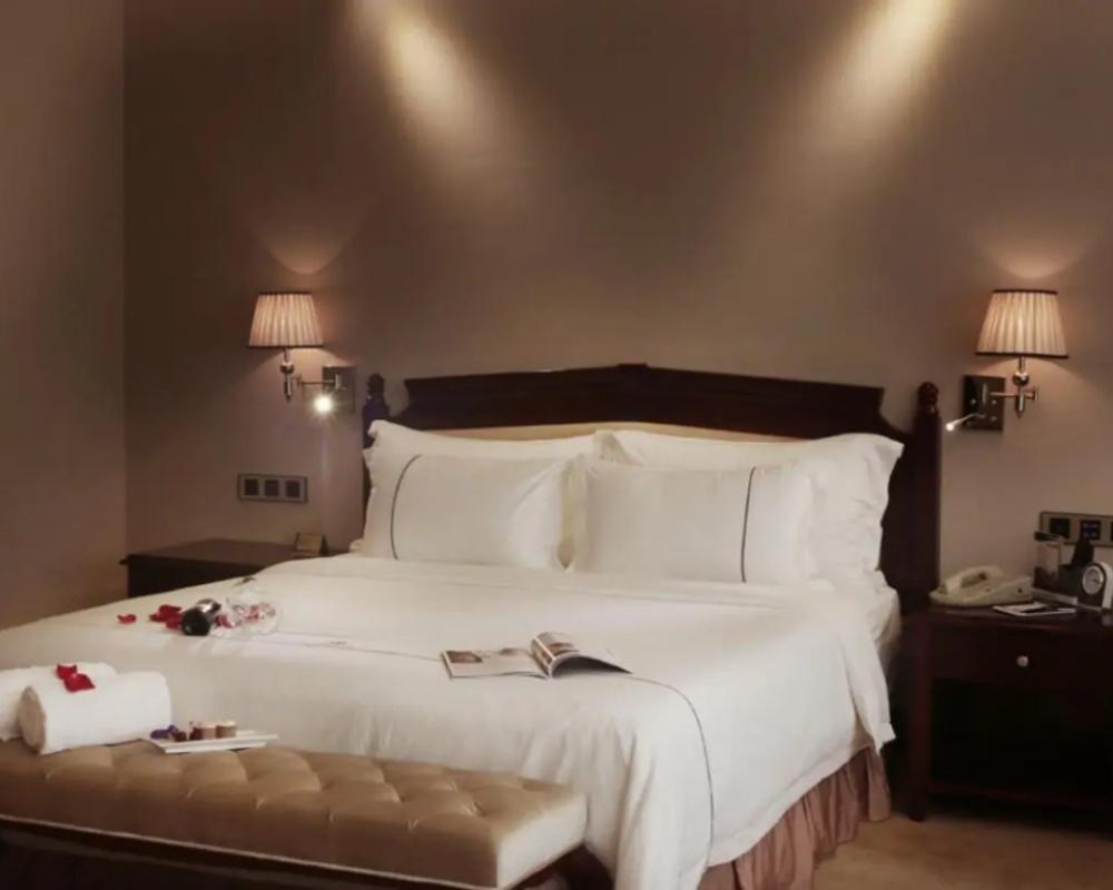 фото Junyi Hotel