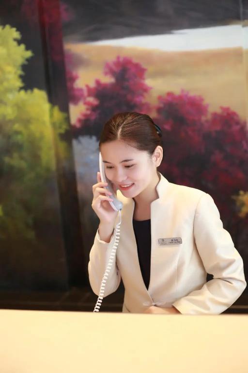 фото Junyi Hotel