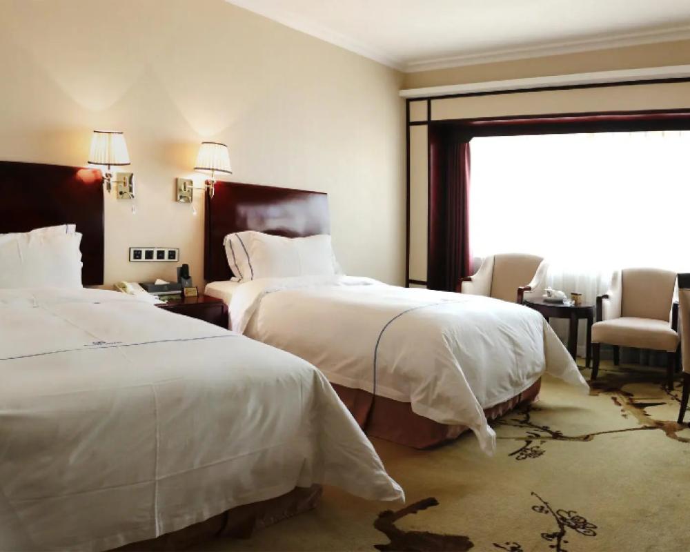 фото Junyi Hotel