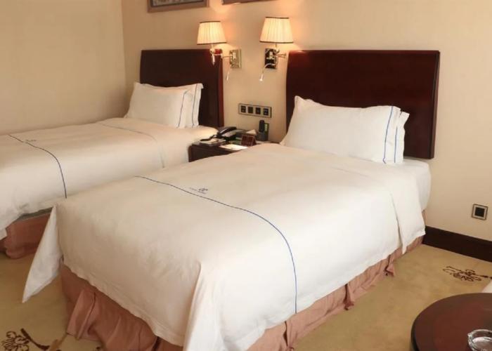 Junyi Hotel