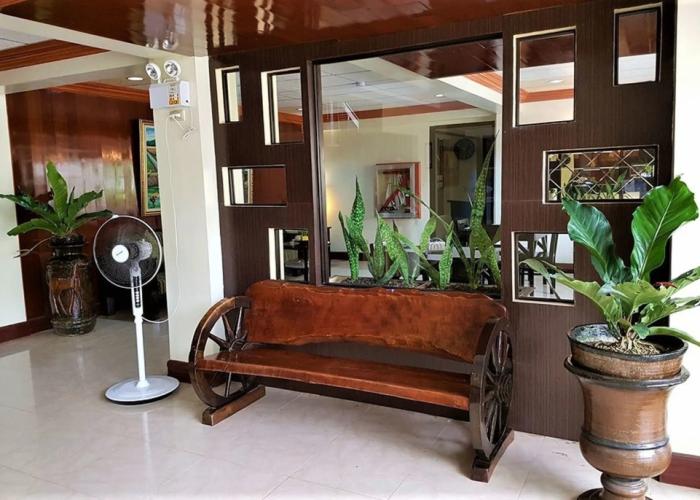Vest Grand Suites