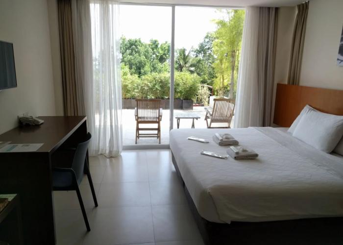 Ocean Suites Boutique Hotel