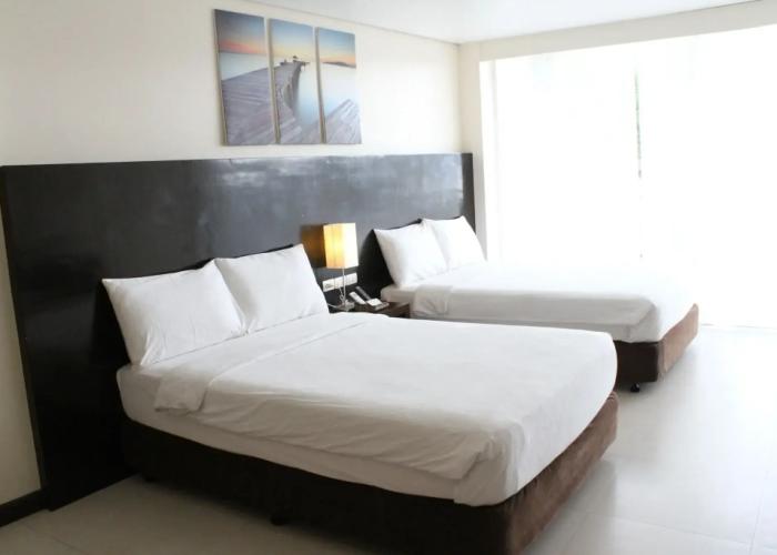 Ocean Suites Boutique Hotel