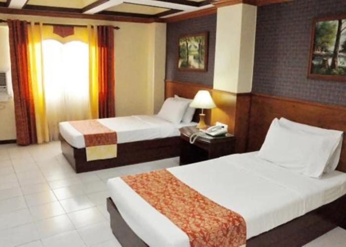 Wregent Plaza Hotel