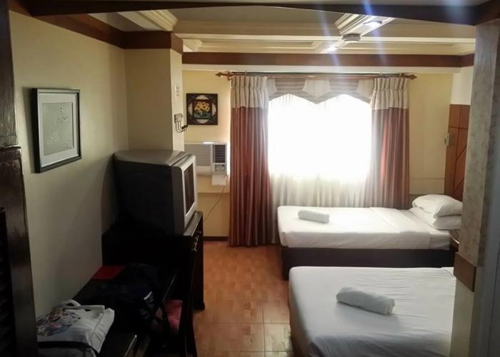 Wregent Plaza Hotel