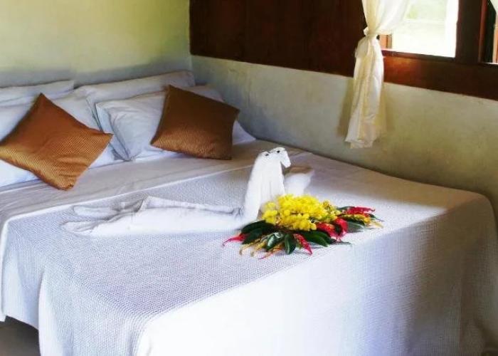 Alofa Beach Bungalows