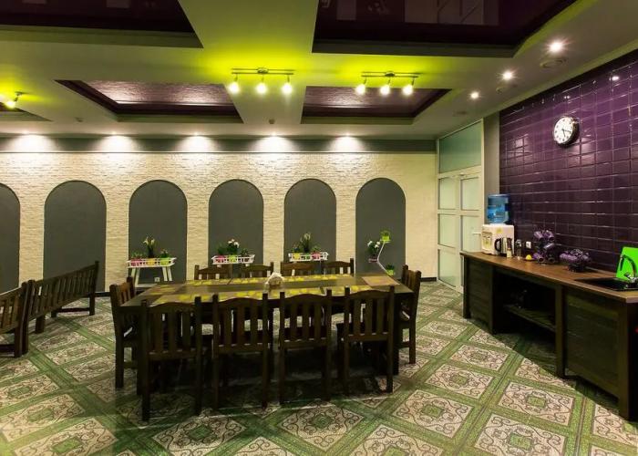 Azhur Hotel
