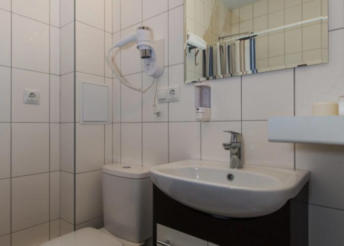 Azhur Hotel