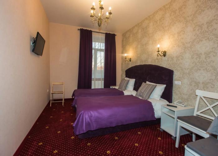 Azhur Hotel