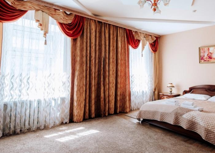 Grand Hotel