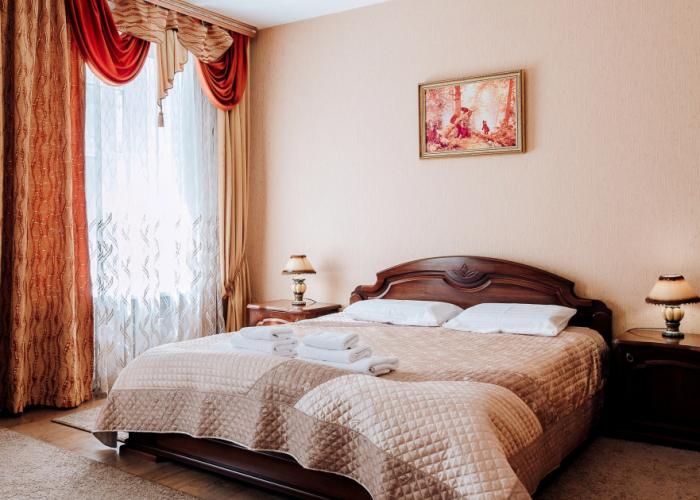 Grand Hotel