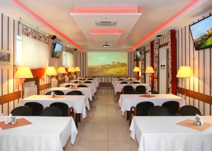 Derzhavinskaya Hotel