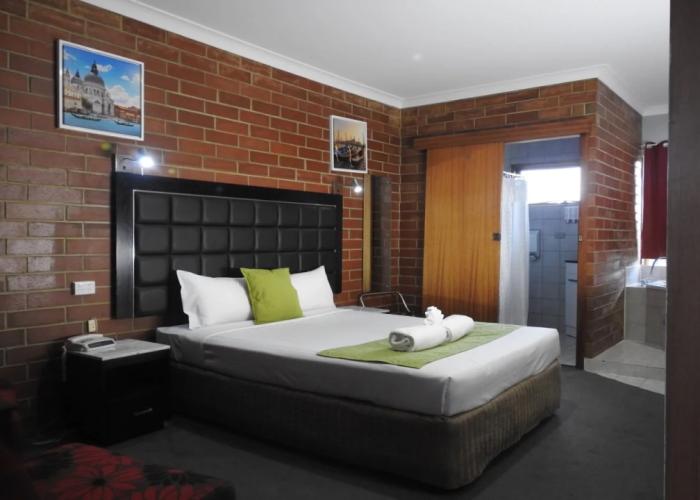 Pooraka Motor Inn
