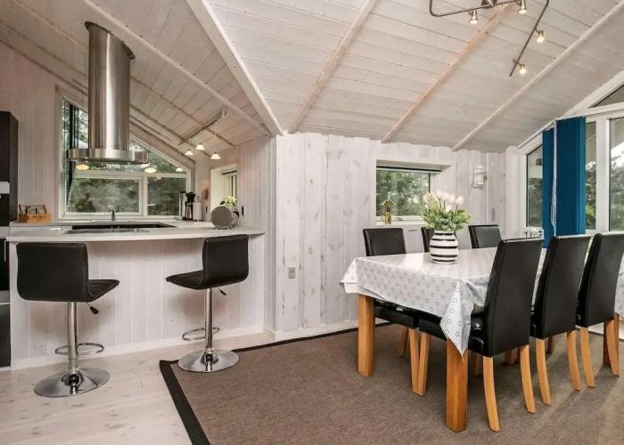 6 Person Holiday Home in Thisted