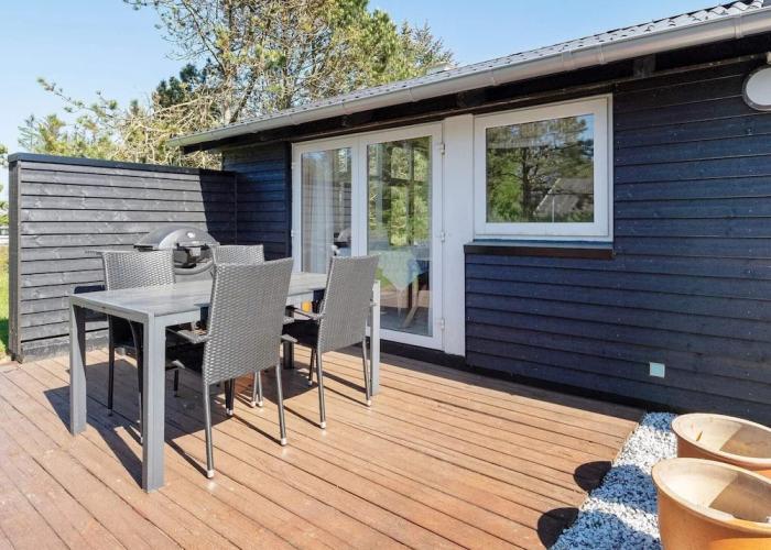 Serene Holiday Home in Jutland near Sea