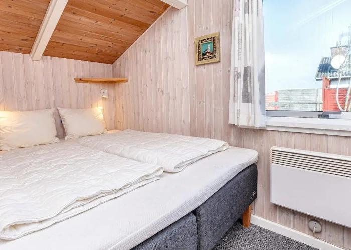 6 Person Holiday Home in Thisted